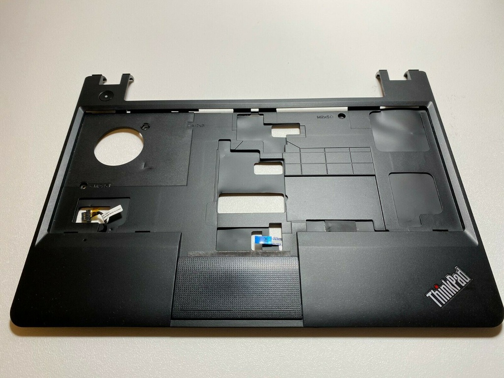 Lenovo X131e Palmrest Base Cover with mouse 04Y1855